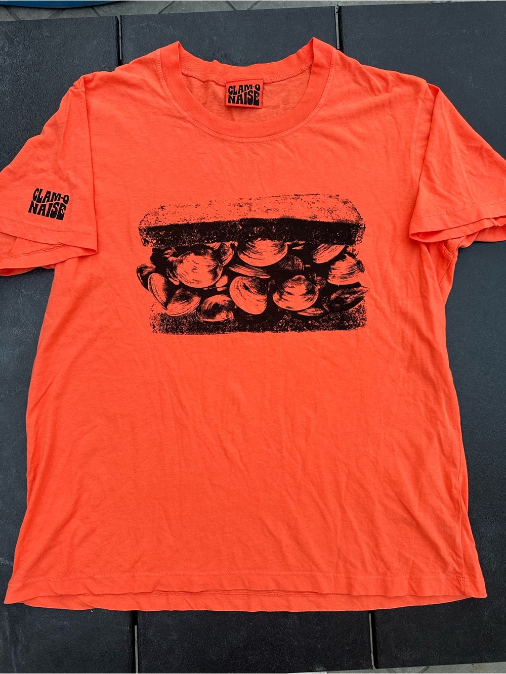 Clam-O-Naise Cards Against Humanity Orange Clam Graphic T-Shirt Made in USA Unis